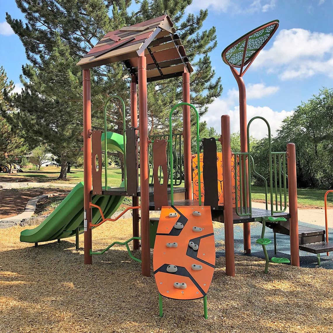 Younger aged kids rock climber at Blue Heron Park